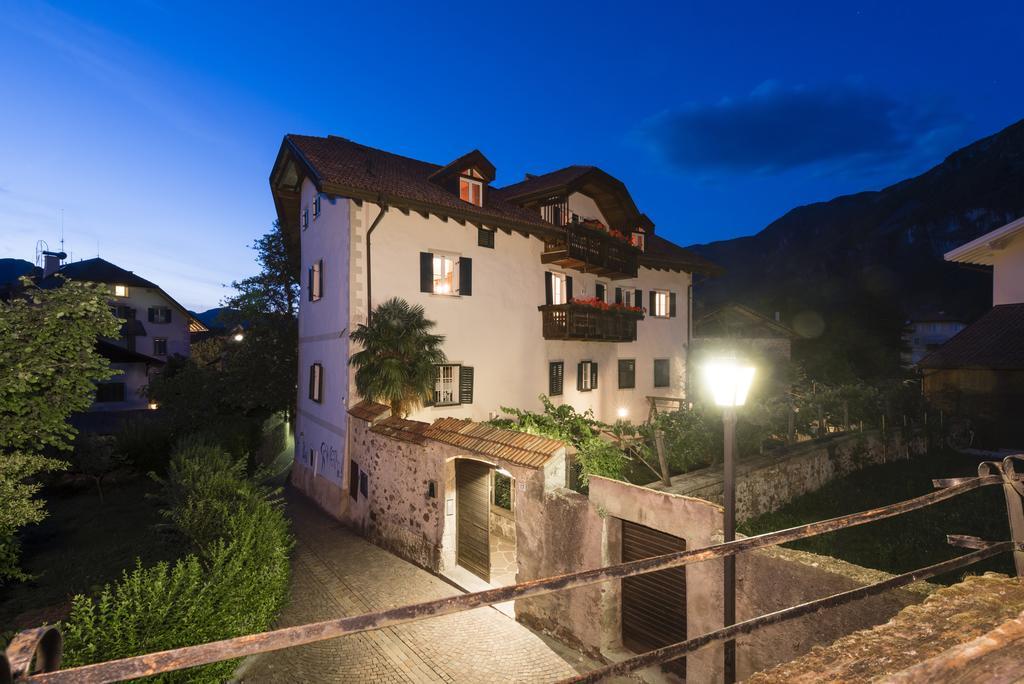 Hotel Tyrol Ora / Auer Exterior foto